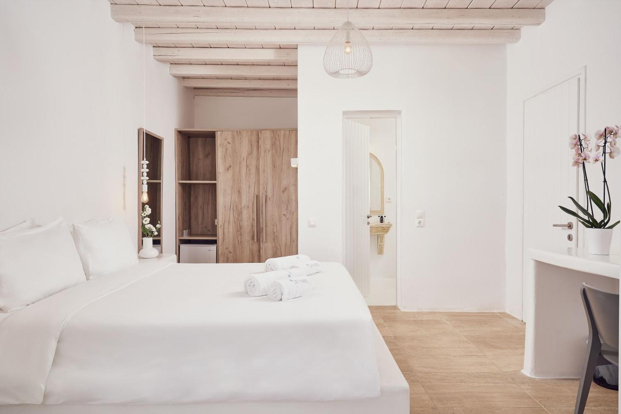 Villa Petrolefko By Ethos Hospitality Ornos  Exterior photo